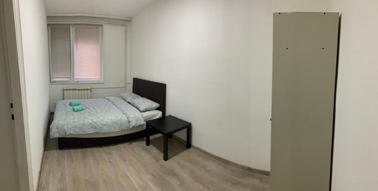 Private Rooms Belgrade Hostel Buitenkant foto